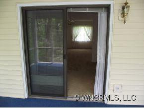 16 Laurel Hill Drive - Photo 10