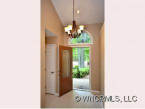 314 CROYDON DRIVE - Photo 2
