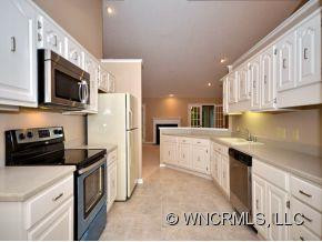 314 CROYDON DRIVE - Photo 4