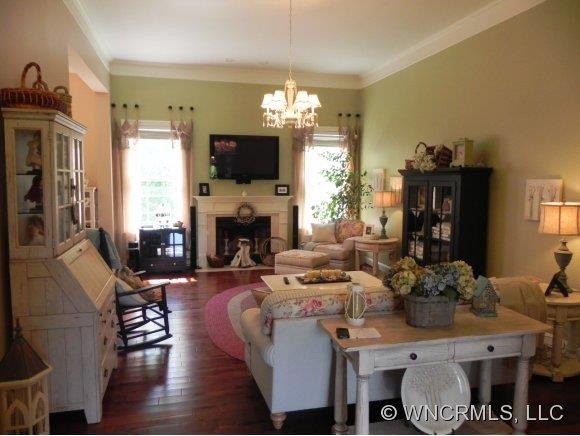 58 Pinerose Drive