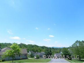 58 Pinerose Drive - Photo 2