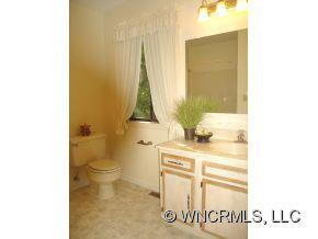 112 WOODHAVEN DR - Photo 13