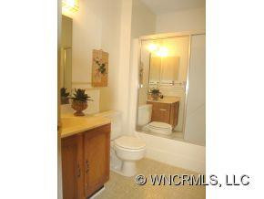 112 WOODHAVEN DR - Photo 16