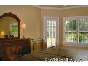 690 Plantation Drive - Photo 11