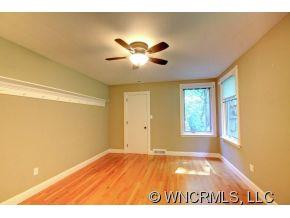10 Pine Tree Road - Photo 13