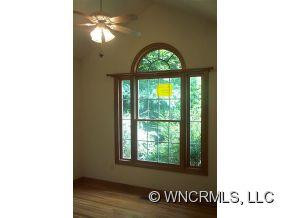147 Hillside Drive - Photo 6