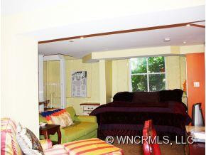 31 Elizabeth Street - Photo 14