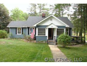 244 Courtland Boulevard - Photo 2
