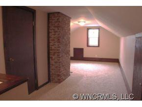 244 Courtland Boulevard - Photo 15