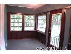 244 Courtland Boulevard - Photo 5
