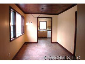 244 Courtland Boulevard - Photo 8