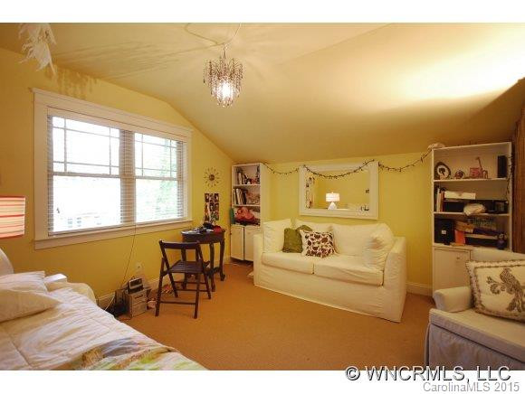 32 Kingsmill - Photo 16
