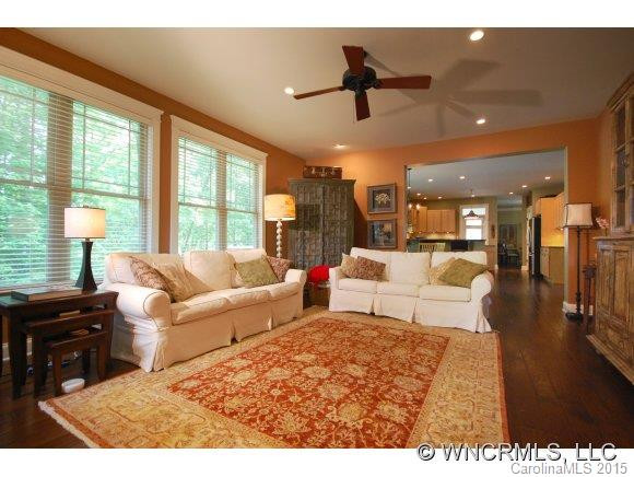 32 Kingsmill - Photo 6