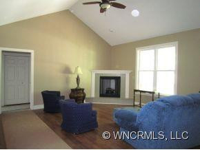 91 Green Pine Court - Photo 2