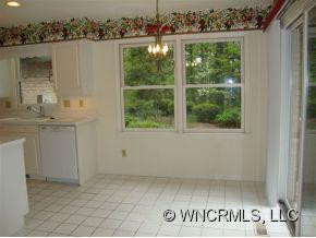 114 SUNNY RIDGE DRIVE - Photo 2