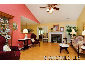 122 Hawk's Nest Dr - Photo 2