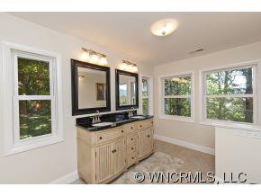 1031 Scenic Circle - Photo 14
