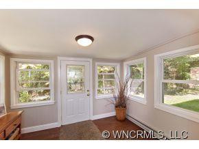 1031 Scenic Circle - Photo 17