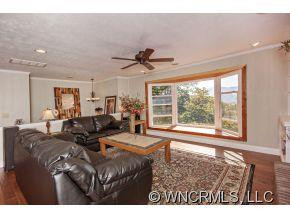 1031 Scenic Circle - Photo 7