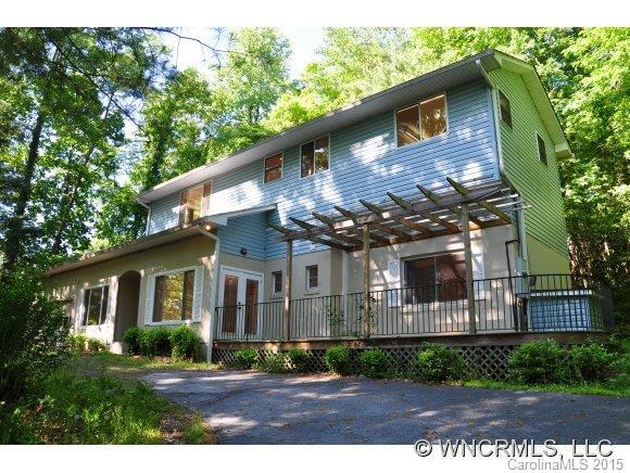 500 Fairway Drive