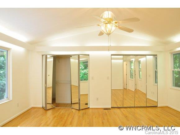 500 Fairway Drive - Photo 13