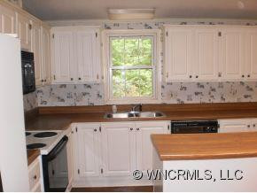 786 Hillside Lane - Photo 3