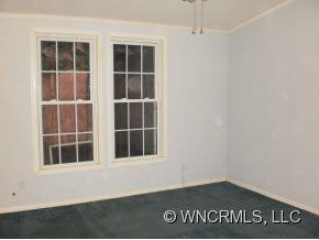 786 Hillside Lane - Photo 5