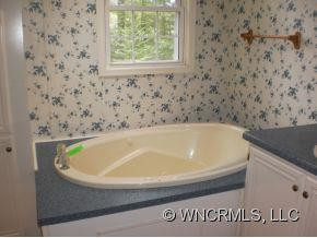 786 Hillside Lane - Photo 7