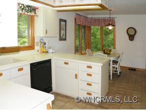 143 Camellia Way - Photo 9
