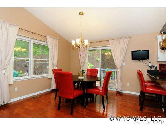 10 Evening Shade Drive - Photo 9