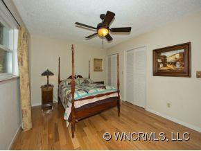 435 DEERHAVEN LANE - Photo 11