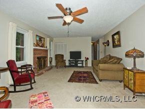 435 DEERHAVEN LANE - Photo 9