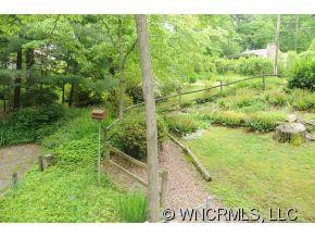 460 Armstrong Avenue - Photo 15