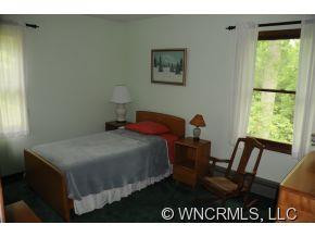 460 Armstrong Avenue - Photo 6