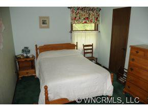 460 Armstrong Avenue - Photo 10