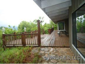 200 Hummingbird Hill - Photo 2