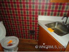 200 Hummingbird Hill - Photo 6