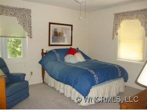 120 Exeter Court - Photo 15