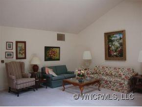 120 Exeter Court - Photo 4