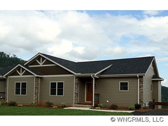 151 RED HAWK KNOLL