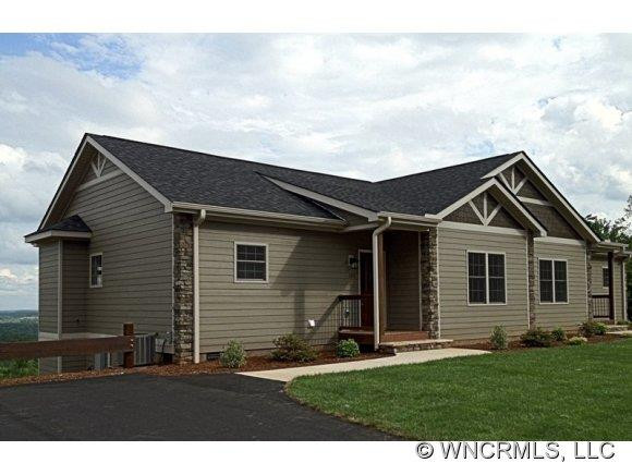 149 RED HAWK KNOLL