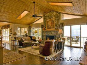 89 CLUB CREST DRIVE - Photo 3