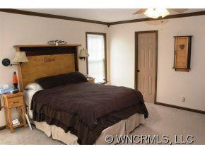 176 REGAL KNOLLS DRIVE - Photo 15