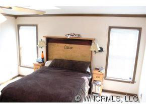 176 REGAL KNOLLS DRIVE - Photo 17
