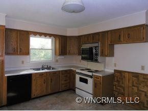 155 Timberlane Drive - Photo 3