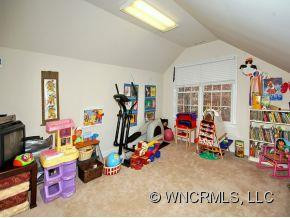 1047 COLUMBINE ROAD - Photo 10