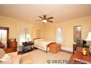 165 Macon Avenue - Photo 12