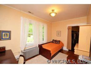 165 Macon Avenue - Photo 13