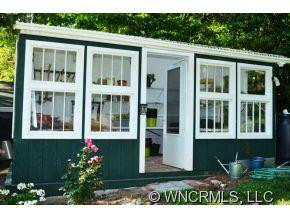 165 Macon Avenue - Photo 18
