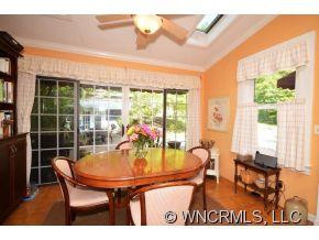 165 Macon Avenue - Photo 5